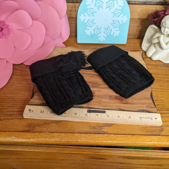 Boot sweaters 5 FOR $25 - Picture 2 of 2